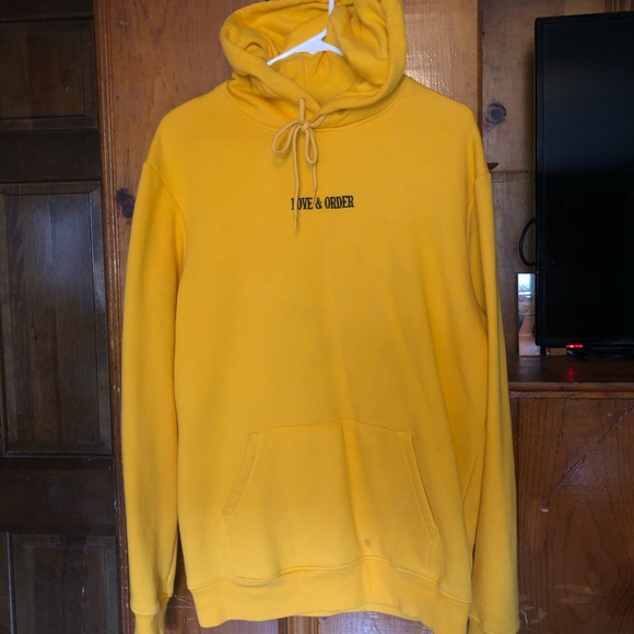 Love and order hoodie - Picture 2 of 2